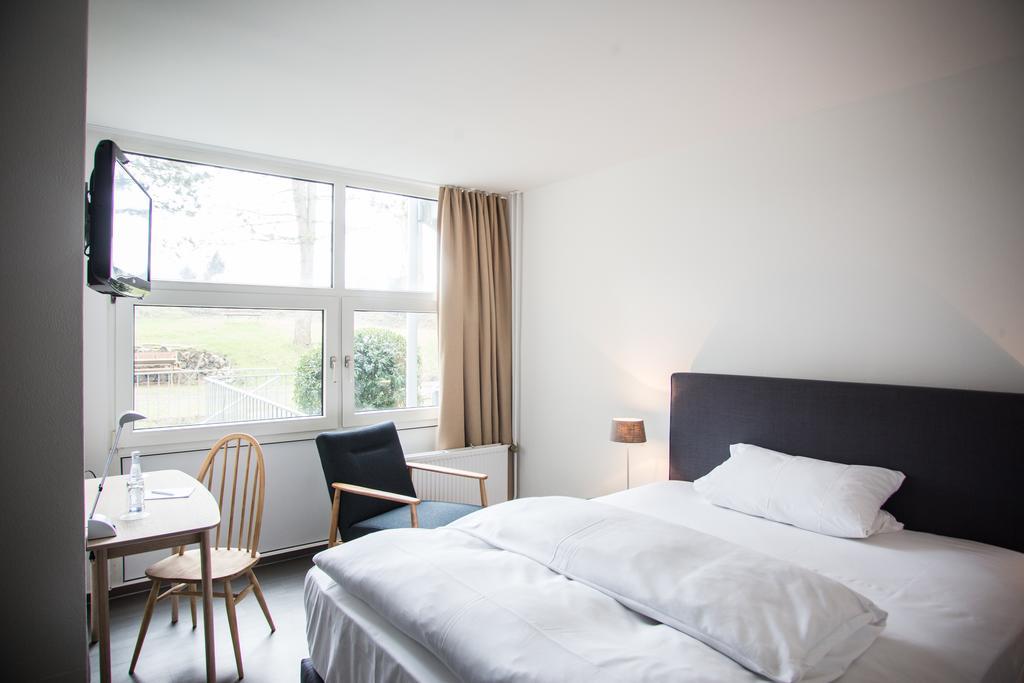 Wald & Golfhotel Lottental Μπόχουμ Δωμάτιο φωτογραφία