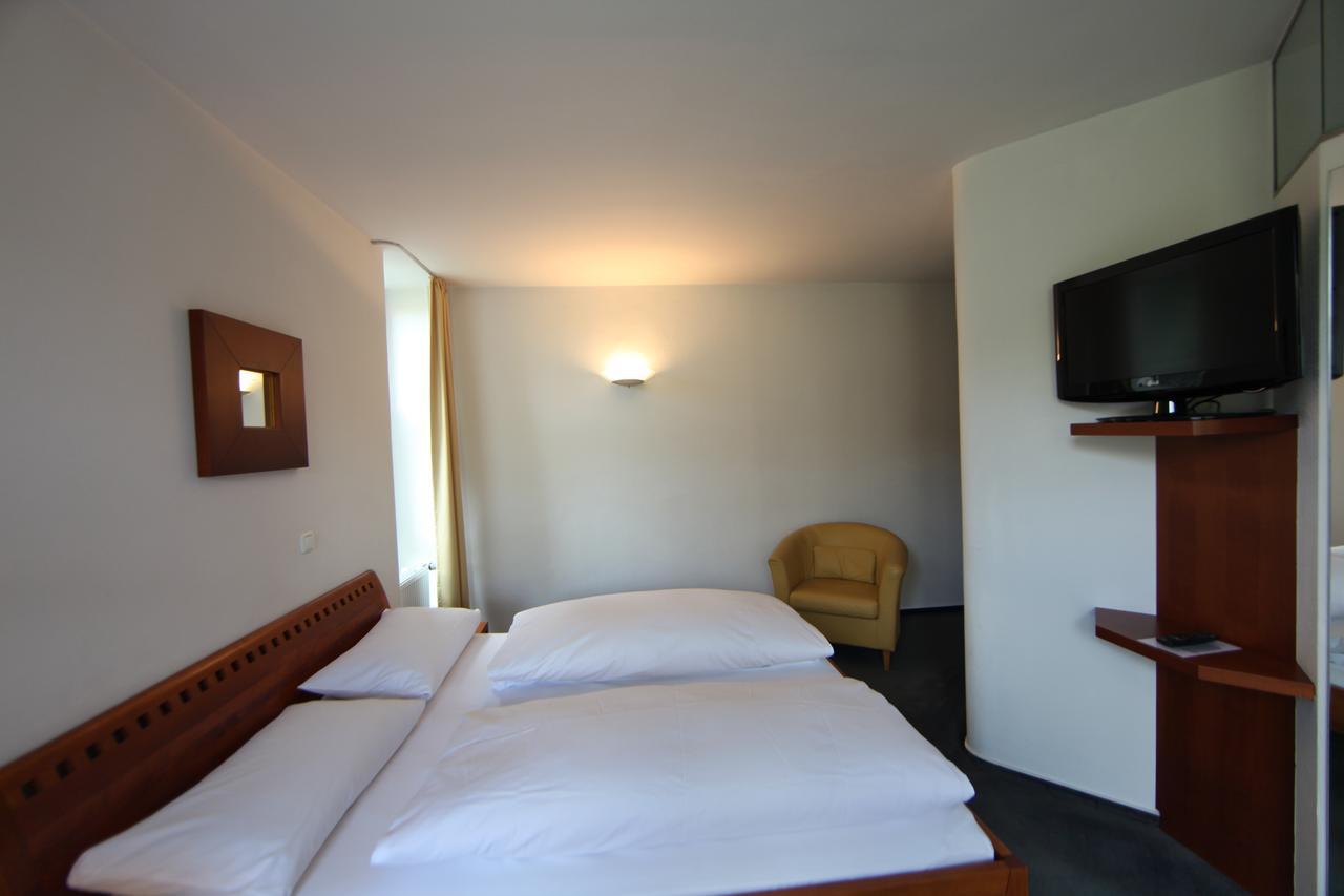 Wald & Golfhotel Lottental Μπόχουμ Εξωτερικό φωτογραφία